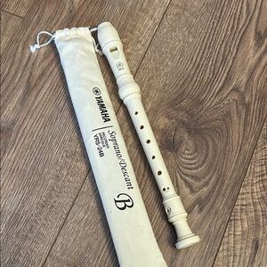 Yamaha Cream Descant Recorder